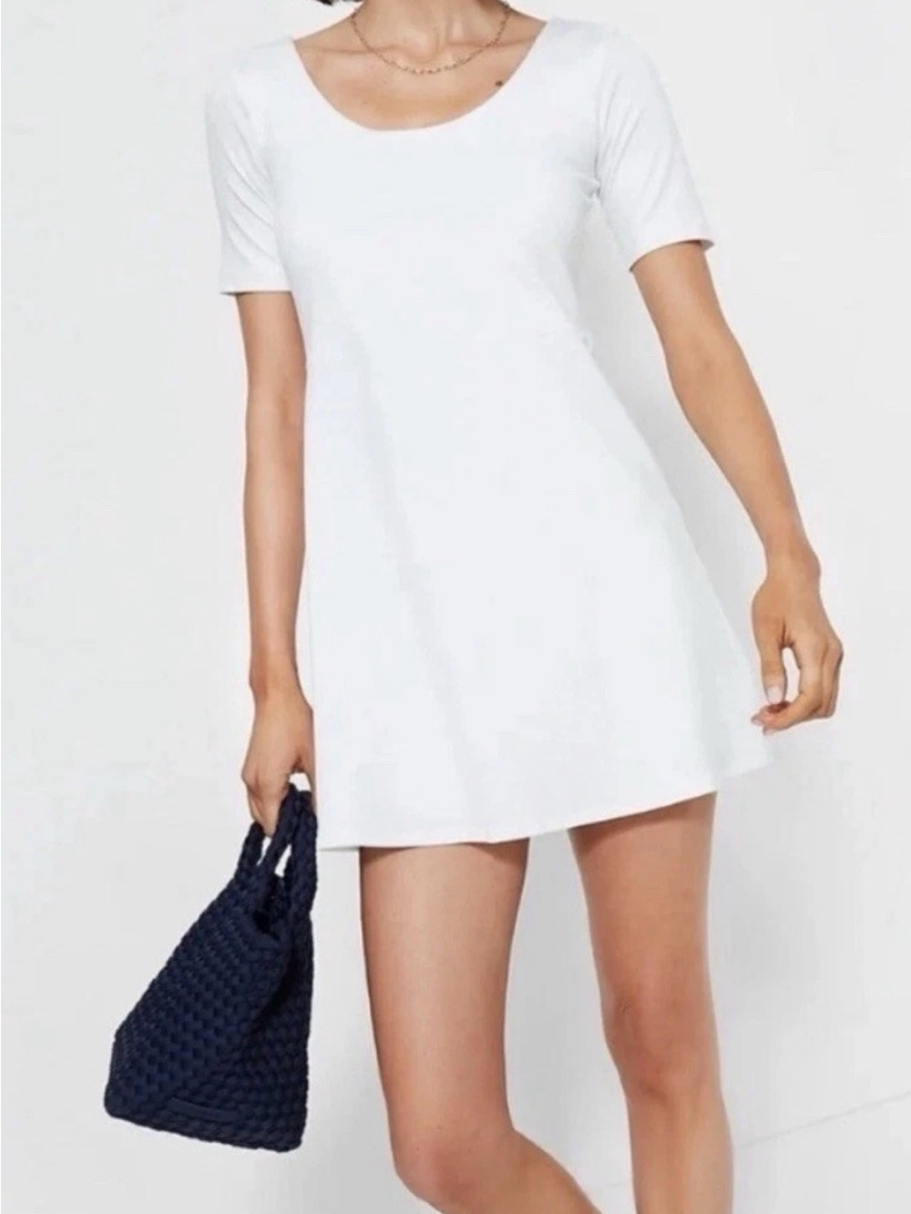 Tuckernuck White Short Sleeve Scoop Neck Sport’s Mini Dress size M